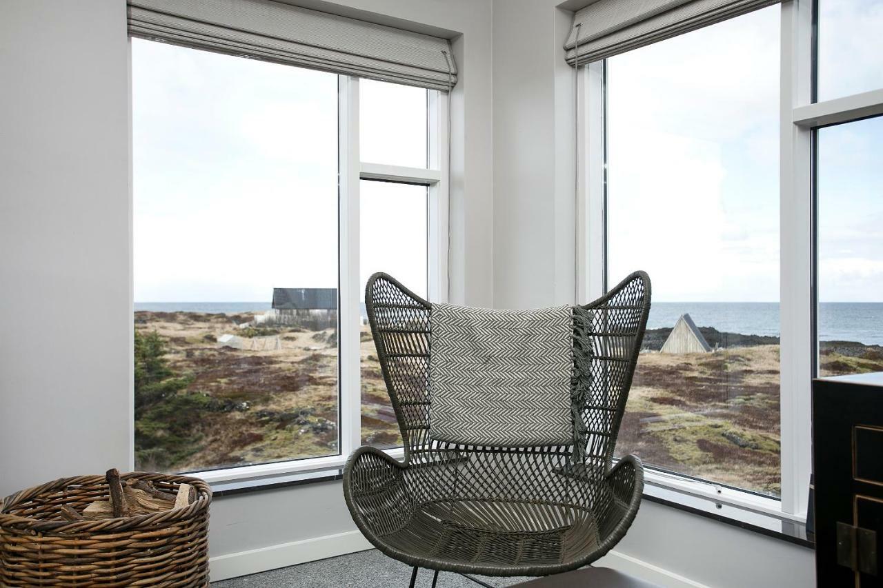 Hvassahraun Cabin By The Sea Vogar  Экстерьер фото