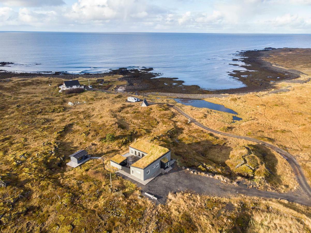 Hvassahraun Cabin By The Sea Vogar  Экстерьер фото