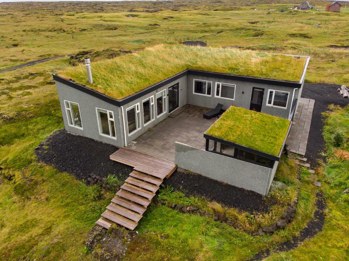 Hvassahraun Cabin By The Sea Vogar  Экстерьер фото